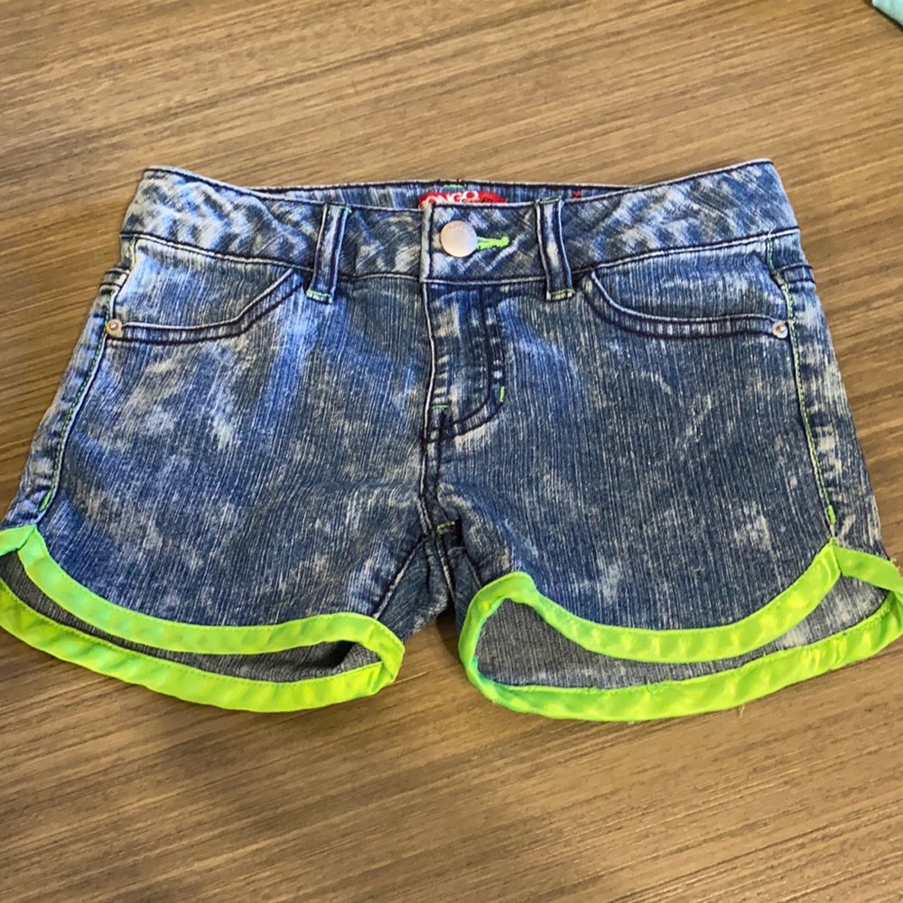 145 - Kids shorts
